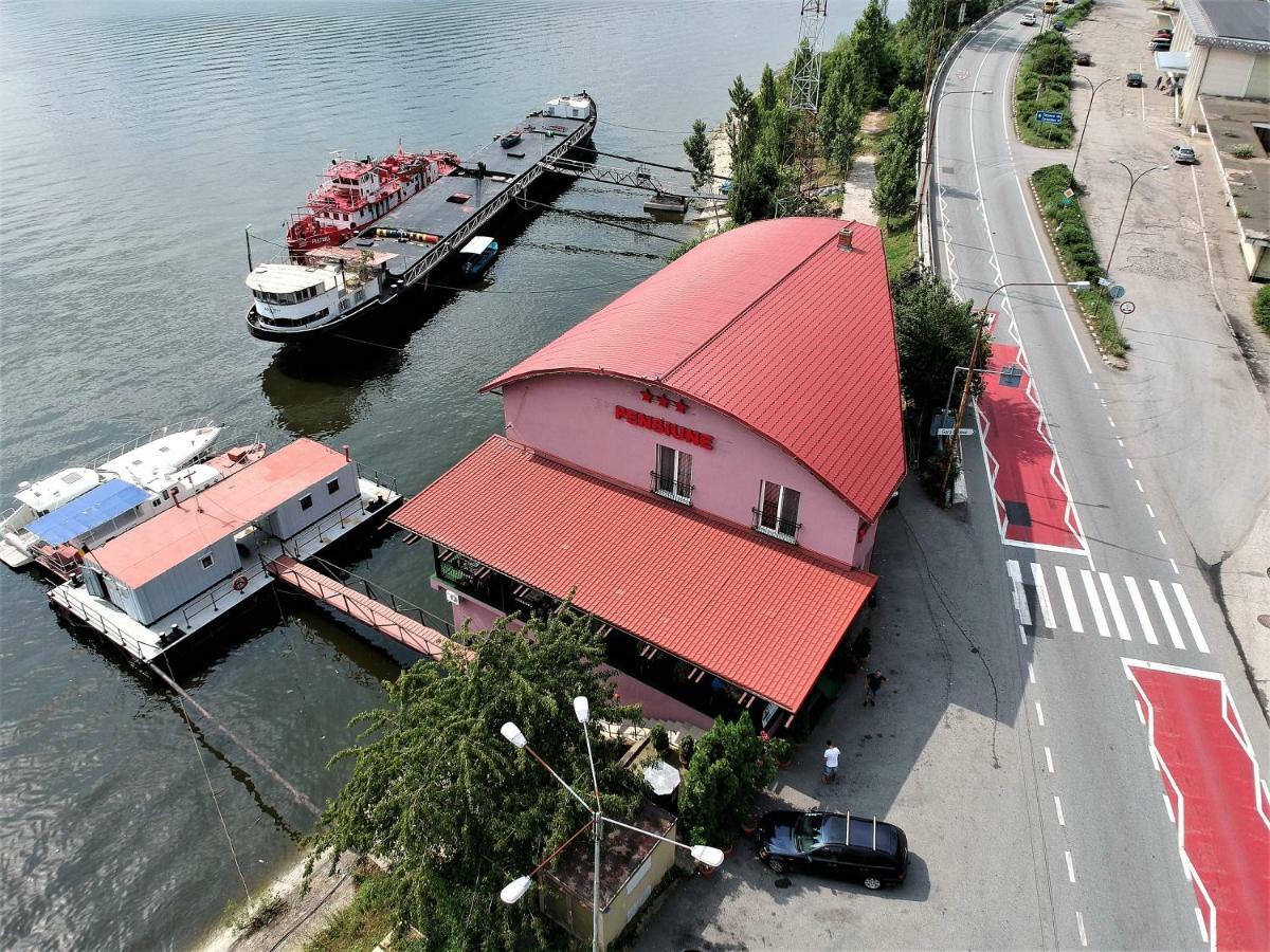 Pensiunea Taka Hotel Orsova Exterior photo